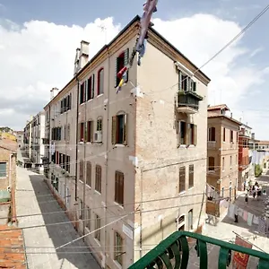 Apartment Fenix La Boheme, Venedig